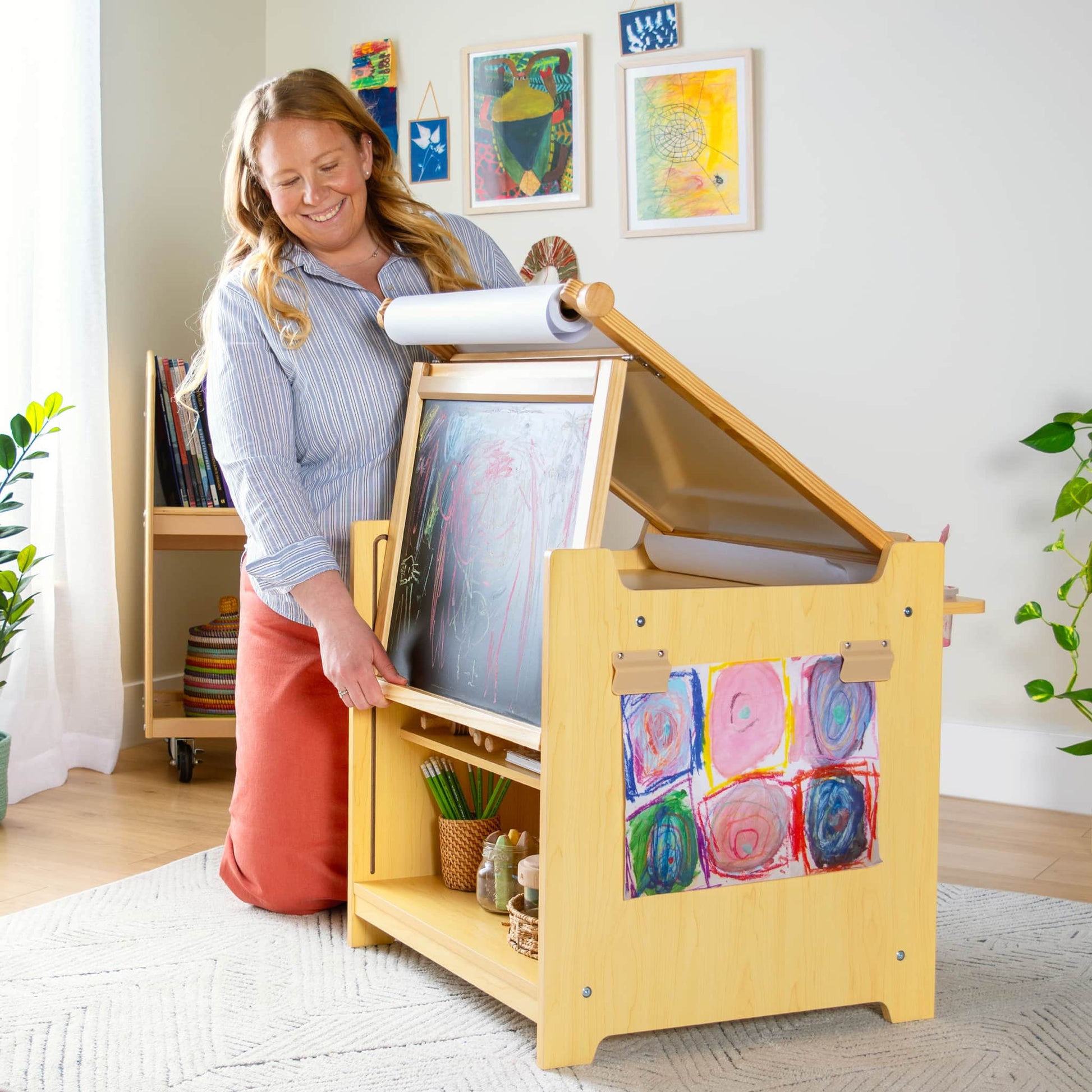 Kids' Desk to Easel Art Cart