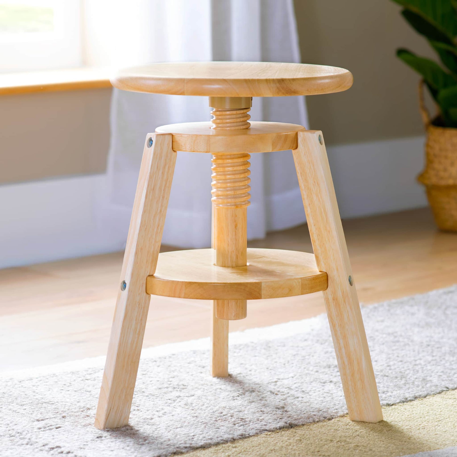 Adjustable Drafting Stool